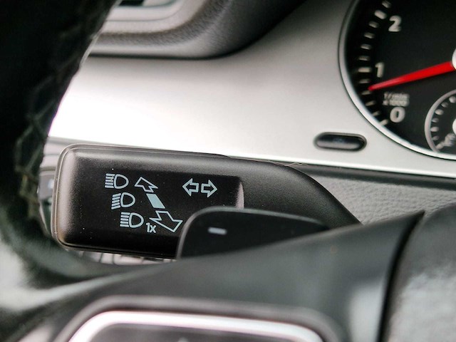 Volkswagen - 2010 - passat variant - 1.4 tsi comfl bluem - 65-lbt-3 - afbeelding 5 van  24