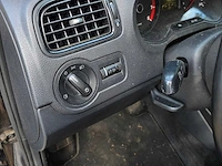 Volkswagen - 2010 - polo - 1.4-16v trendline - n-899-pz - afbeelding 2 van  16