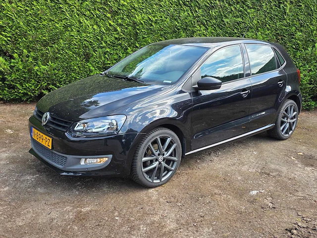 Volkswagen - 2010 - polo - 1.4-16v trendline - n-899-pz - afbeelding 9 van  16