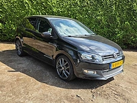 Volkswagen - 2010 - polo - 1.4-16v trendline - n-899-pz - afbeelding 12 van  16