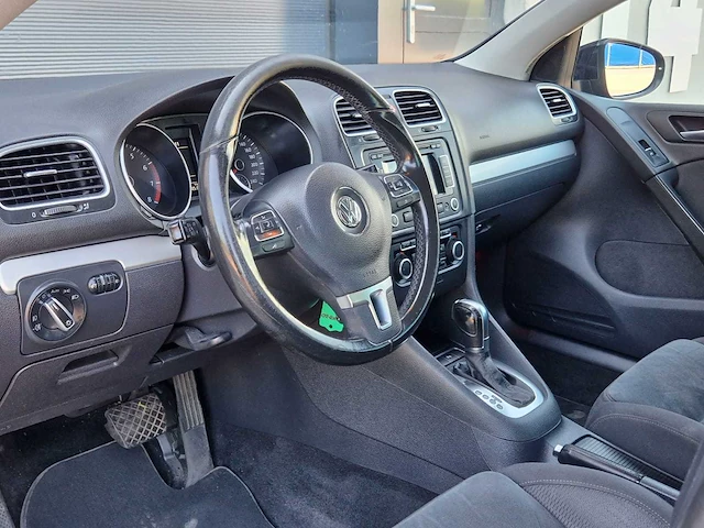 Volkswagen - 2011 - golf - 1.4 tsi highline - 02-rvn-6 - afbeelding 2 van  23