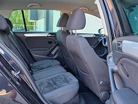 Volkswagen - 2011 - golf - 1.4 tsi highline - 02-rvn-6 - afbeelding 14 van  23