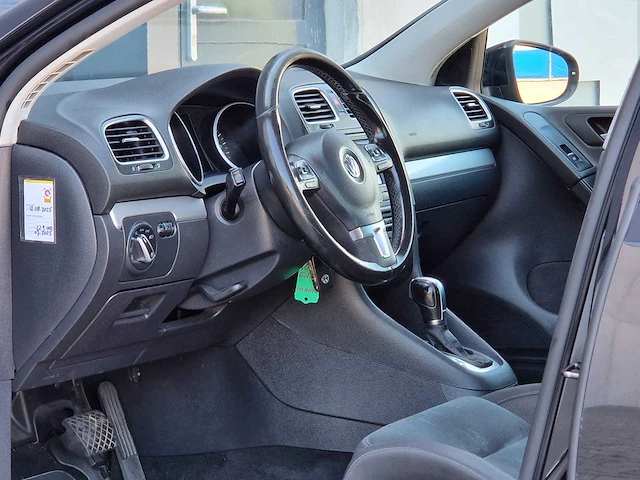 Volkswagen - 2011 - golf - 1.4 tsi highline - 02-rvn-6 - afbeelding 23 van  23