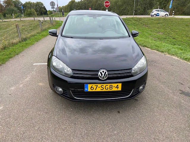 Volkswagen - 2011 - golf - highline. bluemotion - personenauto - afbeelding 6 van  13