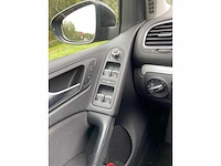 Volkswagen - 2011 - golf - highline. bluemotion - personenauto - afbeelding 12 van  13