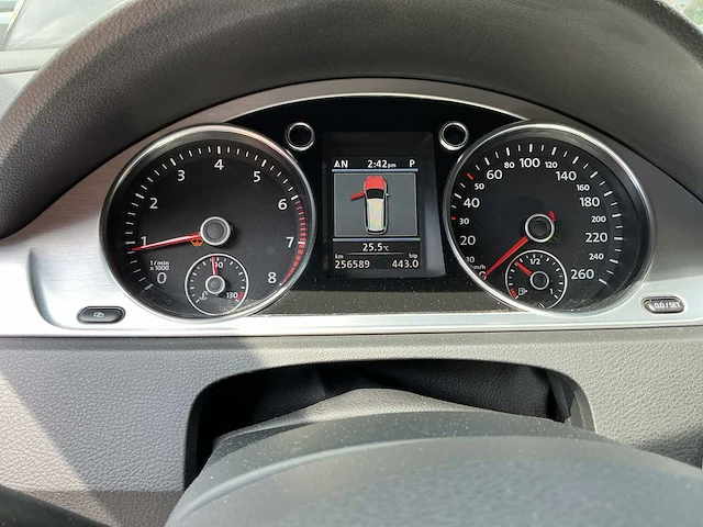 Volkswagen - 2011 - passat variant - 2.0 tsi highline - personenauto - afbeelding 7 van  11