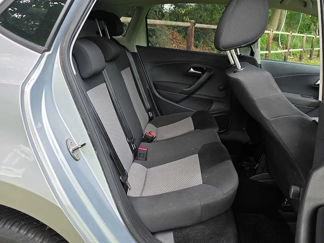 Volkswagen - 2011 - polo - 1.2 tdi bl.m. comfl. - 42-nxz-1 - afbeelding 11 van  20