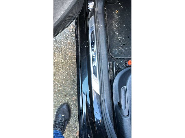 Volkswagen - 2011 - polo automaat - 1.6 tdi highline - personenauto - afbeelding 3 van  13