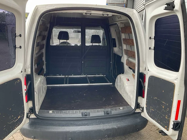 Volkswagen - 2012 - caddy - bestelauto - afbeelding 13 van  14