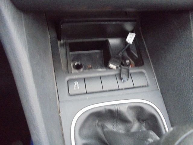 Volkswagen - 2012 - golf cabriolet - 1.2 tsi bluemotion - personenauto - afbeelding 2 van  13