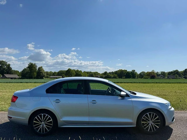 Volkswagen - 2012 - jetta - 1.4 tsi highline - 43-tbg-4 - afbeelding 8 van  13