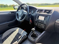 Volkswagen - 2012 - jetta - 1.4 tsi highline - 43-tbg-4 - afbeelding 13 van  13