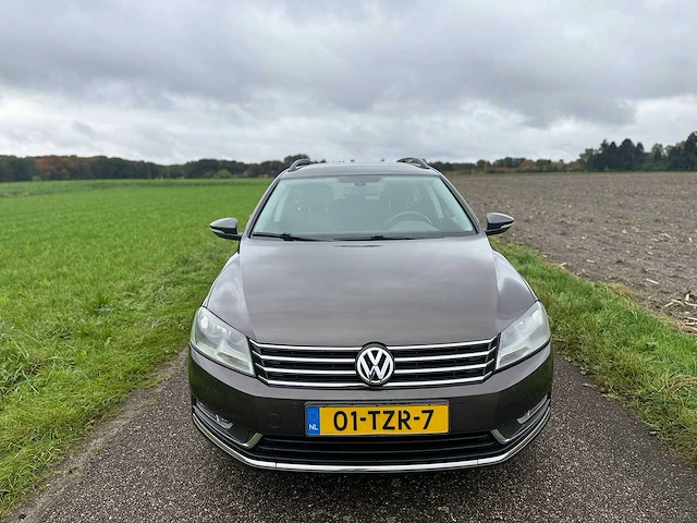 Volkswagen - 2012 - passat variant - 1.4 tsi comfl. blm - 01-tzr-7 - afbeelding 10 van  16