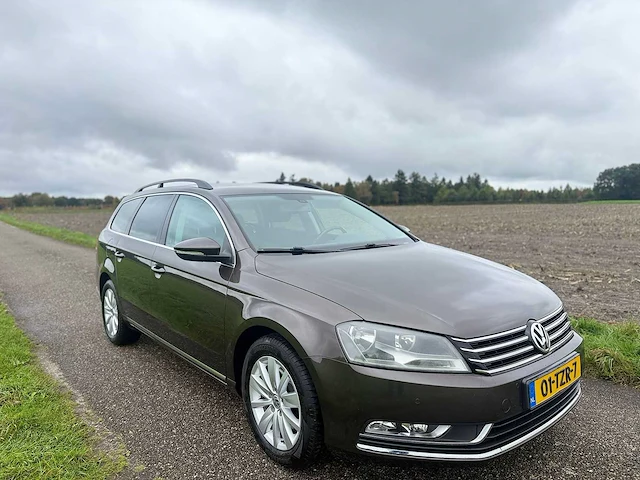 Volkswagen - 2012 - passat variant - 1.4 tsi comfl. blm - 01-tzr-7 - afbeelding 11 van  16