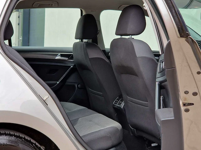Volkswagen - 2013 - golf - 1.6 tdi comfortl.blm - 7-kxg-14 - afbeelding 11 van  20