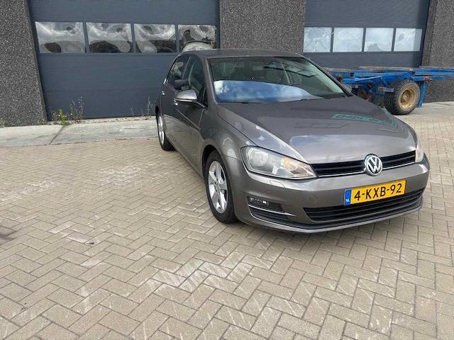 Volkswagen - 2013 - golf - 1.6 tdi highl. blm. - personenauto - afbeelding 12 van  14