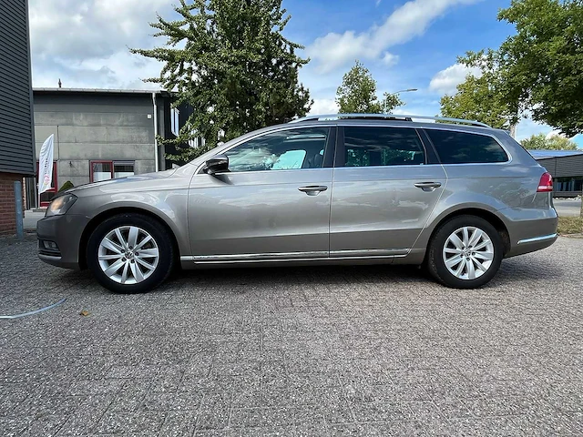 Volkswagen - 2013 - passat variant - 2.0 tdi r-line blm - rk-377-d - afbeelding 12 van  29