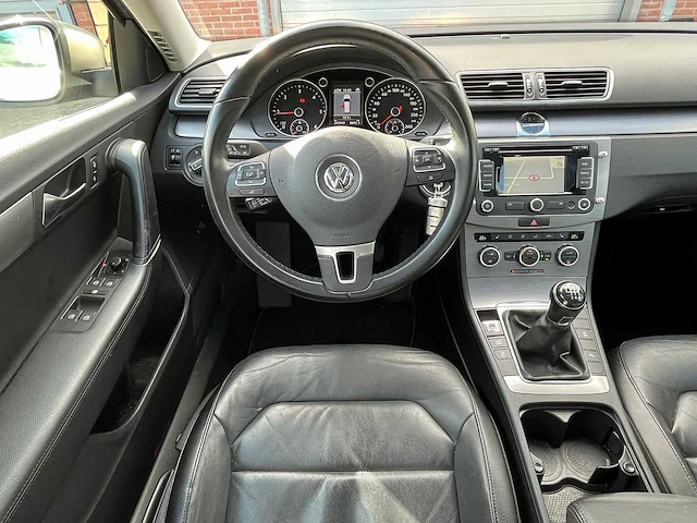 Volkswagen - 2013 - passat variant - 2.0 tdi r-line blm - rk-377-d - afbeelding 29 van  29