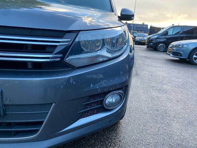 Volkswagen - 2013 - tiguan - 2.0 tdi sport&style - hf-471-g - afbeelding 9 van  44