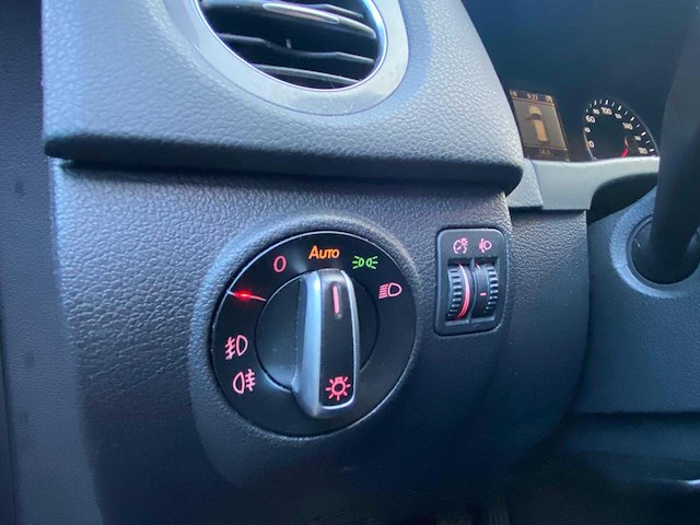 Volkswagen - 2013 - tiguan - 2.0 tdi sport&style - hf-471-g - afbeelding 21 van  44