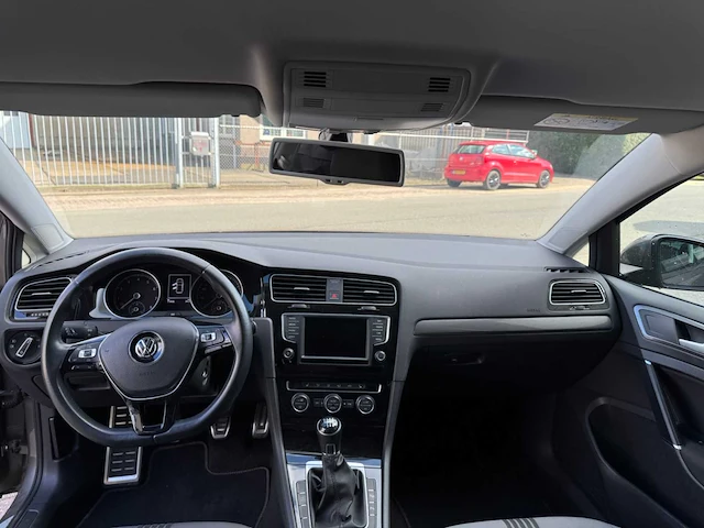 Volkswagen - 2016 - golf 7 - 1.2 tsi allstar edition - personenauto - afbeelding 25 van  25