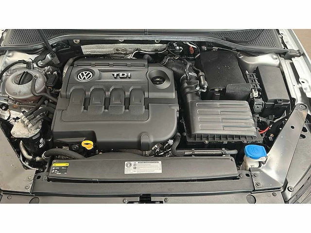 Volkswagen - 2016 - passat - 1.6 tdi - belgie - afbeelding 6 van  15