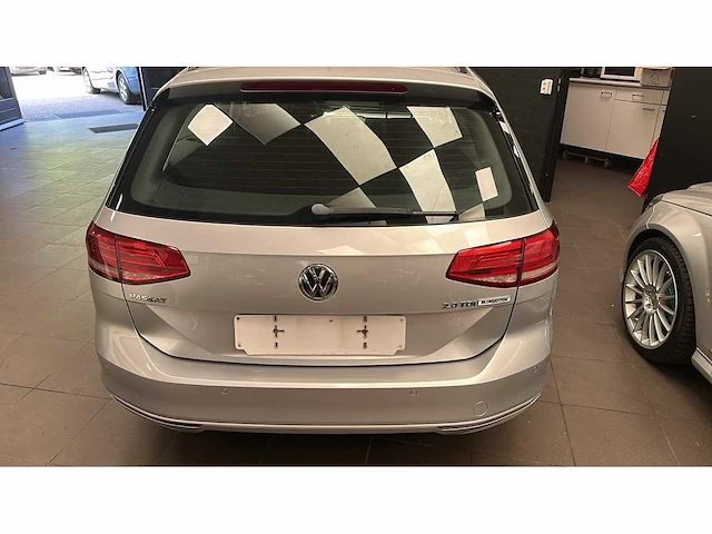 Volkswagen - 2016 - passat - 1.6 tdi - belgie - afbeelding 12 van  15
