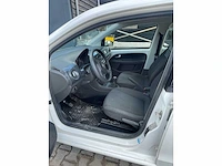 Volkswagen - 2018 - up - personenauto - afbeelding 21 van  32