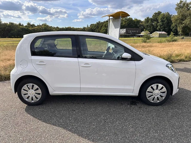 Volkswagen - 2019 - up! - 1.0 bmt move up! - g-009-bs - afbeelding 4 van  10