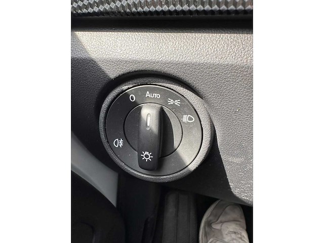 Volkswagen - 2019 - up! - 1.0 bmt move up! - g-009-bs - afbeelding 2 van  10