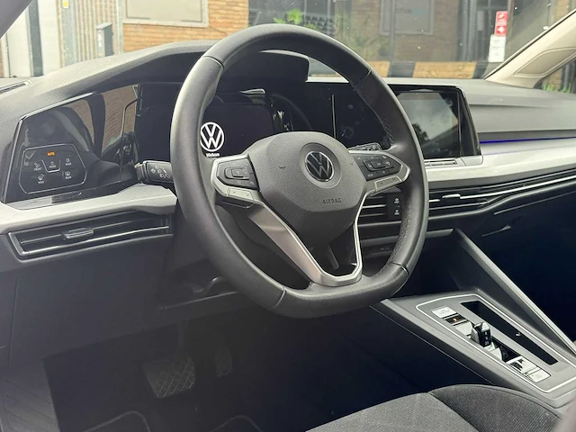 Volkswagen - 2021 - golf - 1.0 etsi life bns - k-731-tk - afbeelding 2 van  23