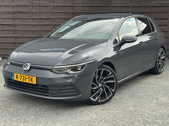Volkswagen - 2021 - golf - 1.0 etsi life bns - k-731-tk - afbeelding 1 van  23