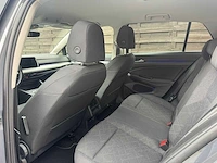Volkswagen - 2021 - golf - 1.0 etsi life bns - k-731-tk - afbeelding 14 van  23