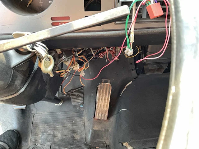Volkswagen - 28 kampeerauto - camper - afbeelding 7 van  29