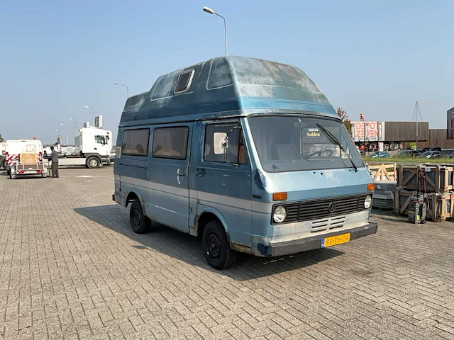 Volkswagen - 28 kampeerauto - camper - afbeelding 23 van  29