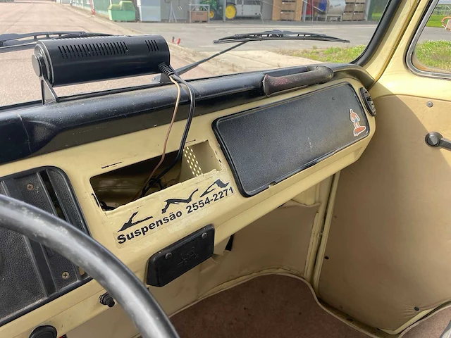Volkswagen - 9 persoons - t2 - oldtimer - afbeelding 8 van  18