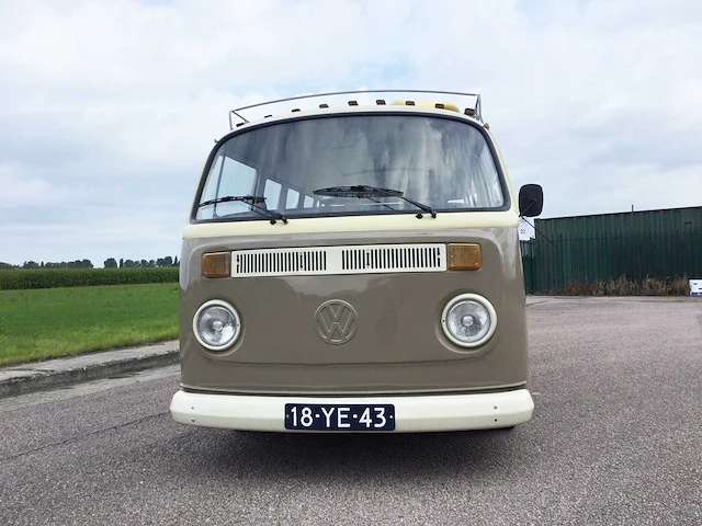 Volkswagen - 9 persoons - t2 - oldtimer - afbeelding 11 van  18