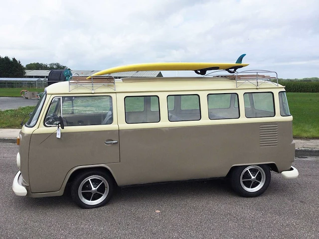Volkswagen - 9 persoons - t2 - oldtimer - afbeelding 12 van  18