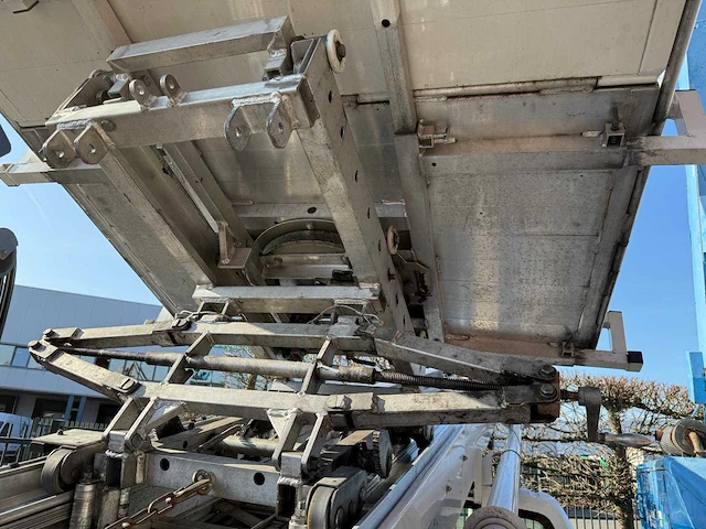 Volkswagen - amarok met klaas 25m verhuislift - afbeelding 3 van  45