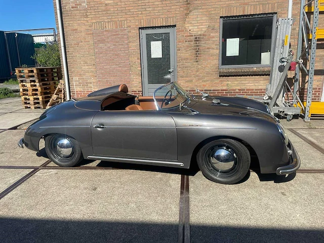 Volkswagen - apal 356 speedster - oldtimer - afbeelding 3 van  16