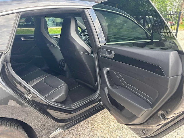 Volkswagen - arteon - limousine - car - 2020 - afbeelding 5 van  23