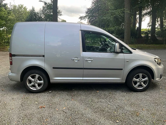 Volkswagen - caddy - 1.6 tdi - bedrijfswagen - afbeelding 29 van  31