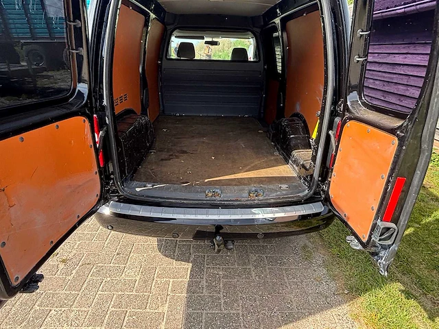 Volkswagen - caddy - 1.6 tdi maxi - 2011 - van - afbeelding 2 van  26