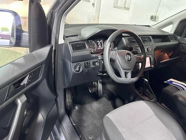 Volkswagen - caddy - 2.0 tdi dsg bmt - vlh-49-v - afbeelding 19 van  20