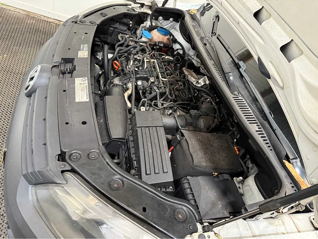 Volkswagen - caddy - bedrijfswagen - 2012 - afbeelding 13 van  24