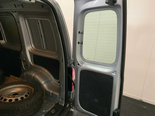 Volkswagen - caddy - bedrijfswagen - 2015 - afbeelding 9 van  26