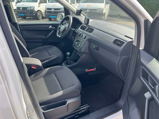 Volkswagen - caddy maxi - 1.4 tgi trendline 5p - personenauto - afbeelding 13 van  16