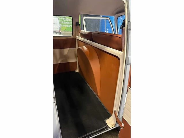 Volkswagen - camper - t2 - oldtimer - afbeelding 13 van  34
