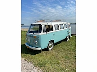 Volkswagen - camper - t2 - oldtimer - afbeelding 3 van  10