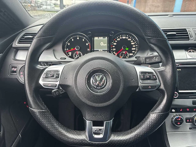 Volkswagen - cc - 3.6 v6 4motion - car - 2013 | 4-trj-82 i - afbeelding 8 van  43